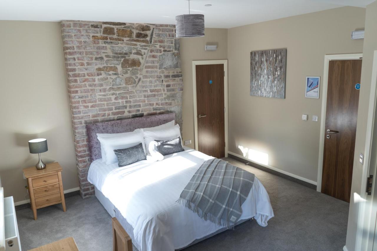 Tredegar Arms Hotel Dış mekan fotoğraf